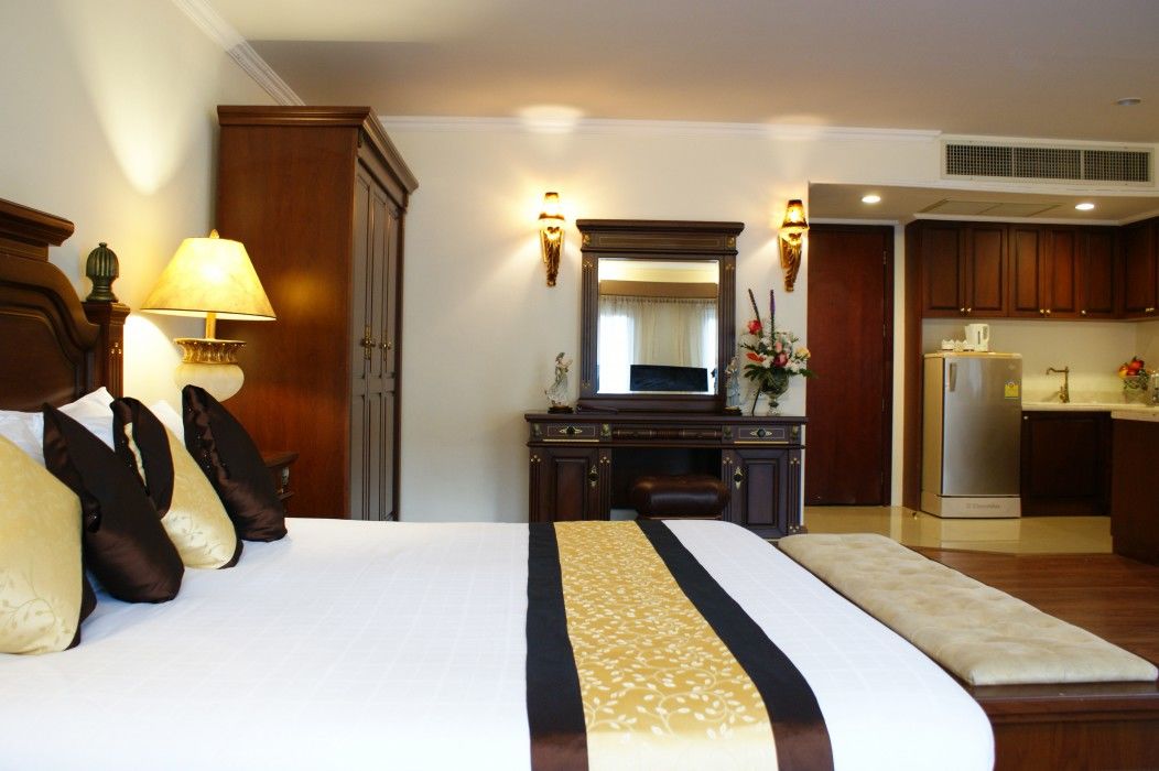 Lk Metropole Hotel Pattaya Exterior photo